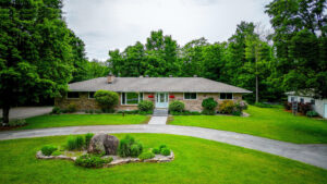 3050 9TH LINE - BUNGALOW - CARLETON PLACE