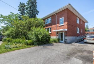281 WESTHILL AV - WESTBORO TRIPLEX - OTTAWA REAL ESTATE