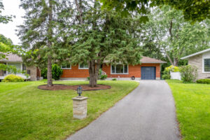 2313 ELMIRA DR - BUNGALOW OTTAWA NEPEAN REAL ESTATE