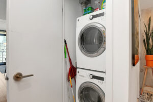 GOTHAM CONDO, OTTAWA - 224 LYON ST N
