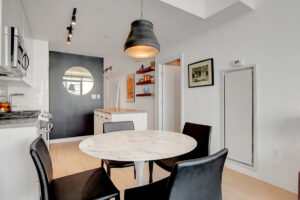 GOTHAM CONDO, OTTAWA - 224 LYON ST N