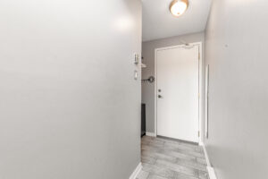 1490 Heron Rd. Ottawa Condo for Sale. Ottawa Real Estate.