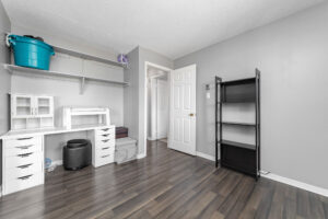 1490 Heron Rd. Ottawa Condo for Sale. Ottawa Real Estate.